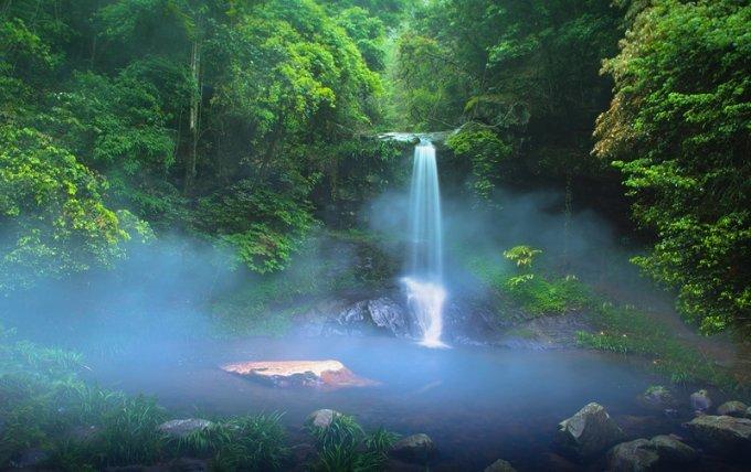 逃离天蓝色房屋